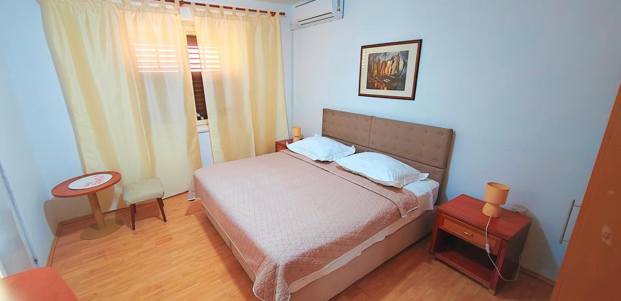 Apartments Jadranka Tučepi Kamer foto